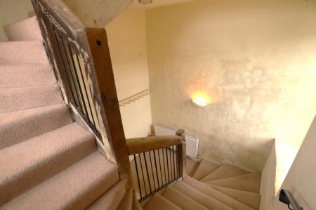 3 bedroom Flat to let in Stable House, Belvoir, NG32