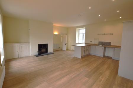 3 bedroom Flat to let in Stable House, Belvoir, NG32