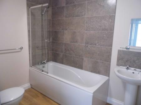 1 bedroom Flat to let in Harrowby Road, Grantham, NG31