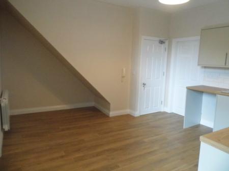 1 bedroom Flat to let in Harrowby Road, Grantham, NG31
