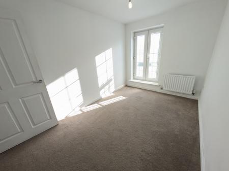 2 bedroom Flat to let in Porter Square, Grantham, NG31