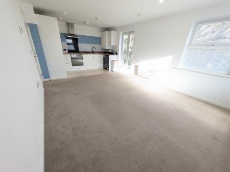 2 bedroom Flat to let in Porter Square, Grantham, NG31