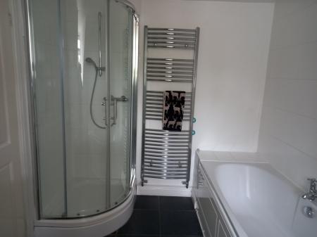 5 bedroom Detached house to let in High Street, Ropsley, NG33
