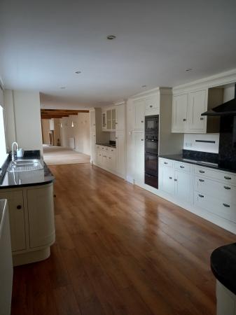 5 bedroom Detached house to let in High Street, Ropsley, NG33