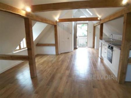 5 bedroom Detached house to let in High Street, Ropsley, NG33