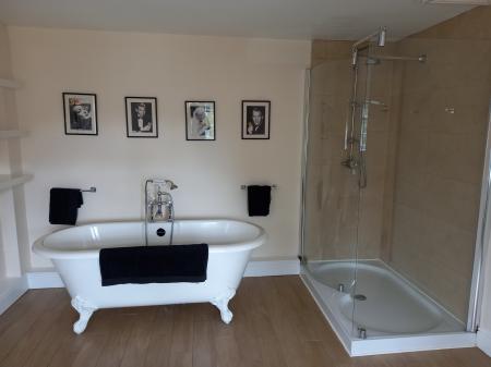 5 bedroom Detached house to let in High Street, Ropsley, NG33