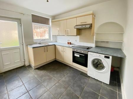 2 bedroom Terraced House to let in Grantley Street, Grantham, NG31