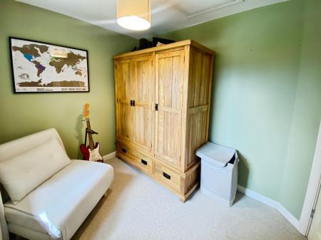 2 bedroom Flat to let in Wilks Road, Grantham, NG31