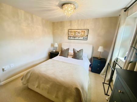 2 bedroom Flat to let in Wilks Road, Grantham, NG31