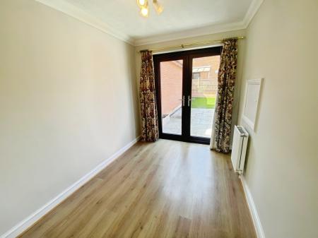 3 bedroom Detached house to let in Regency Gardens, Grantham, NG31
