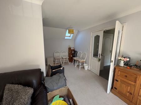 2 bedroom Flat to let in Tissington Road, Grantham, NG31