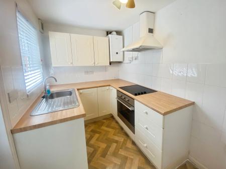 2 bedroom Terraced House to let in Stamford Street, Grantham, NG31