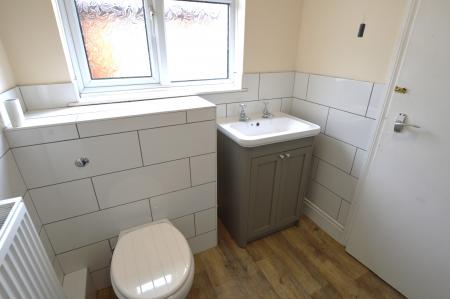 2 bedroom Cottage to let in Main Street, Croxton Kerrial, NG32