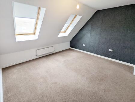 3 bedroom Semi-detached house to let in Caunt Road, Grantham, NG31