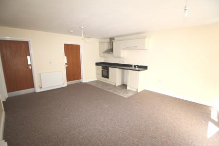2 bedroom Flat to let in Dysart Road, Grantham, NG31