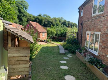 3 bedroom Cottage to let in Eaton, Grantham, NG32