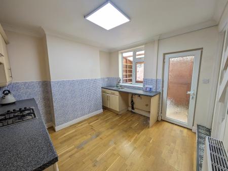 2 bedroom Terraced House to let in St Annes Street, Grantham, NG31