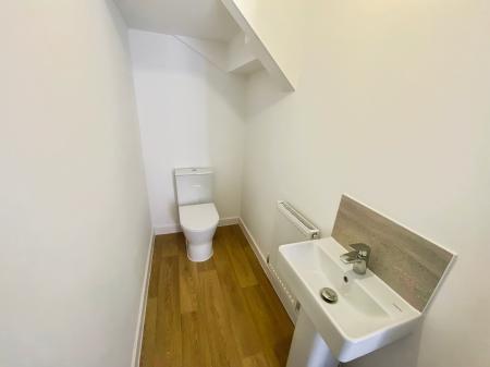3 bedroom Detached house to let in Twizell Crescent, Manthorpe, NG31
