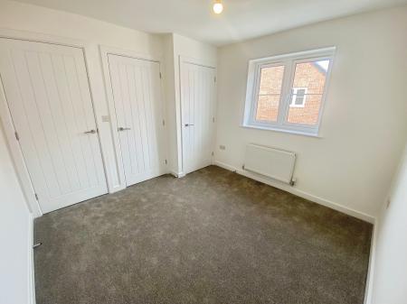 3 bedroom Detached house to let in Twizell Crescent, Manthorpe, NG31