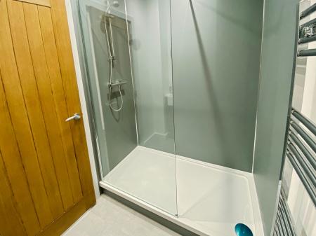 1 bedroom Flat to let in The Blue Horse, Great Ponton, NG33