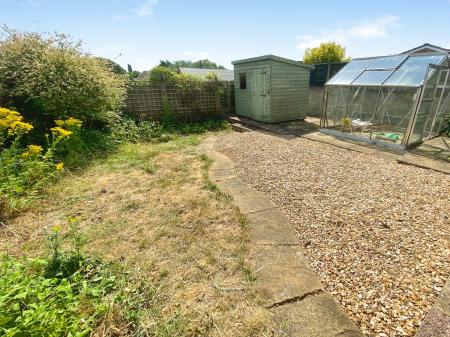 2 bedroom Bungalow to let in Durham Close, Grantham, NG31