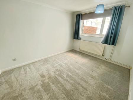 2 bedroom Bungalow to let in Durham Close, Grantham, NG31