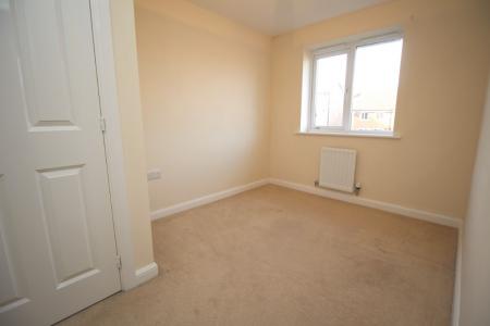 3 bedroom Terraced House to let in Pacey Way, Grantham, NG31