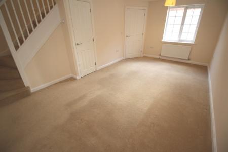 3 bedroom Terraced House to let in Pacey Way, Grantham, NG31
