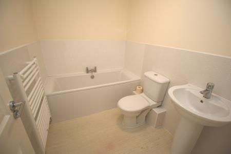 3 bedroom Terraced House to let in Pacey Way, Grantham, NG31