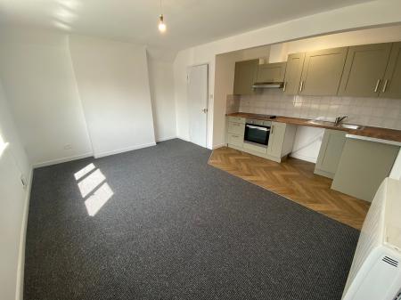 1 bedroom Flat to let in Dysart Road, Grantham, NG31