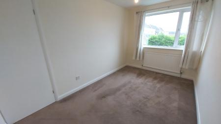3 bedroom Semi-detached house to let in Valley Road, Grantham, NG31