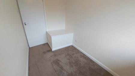 3 bedroom Semi-detached house to let in Valley Road, Grantham, NG31