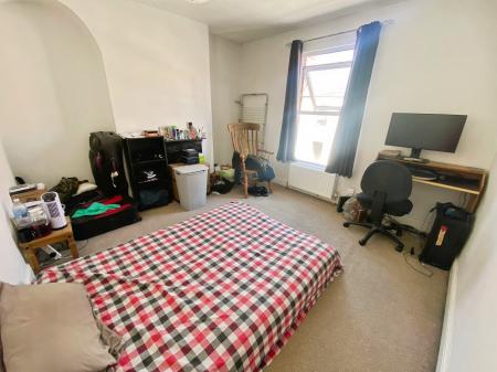 2 bedroom Terraced House to let in Victoria Street, Grantham, NG31