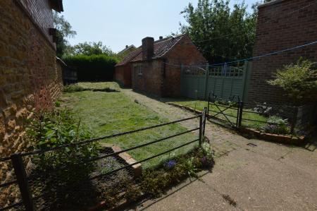 2 bedroom Cottage to let in Fishpond Lane, Barkestone-le-Vale, NG13