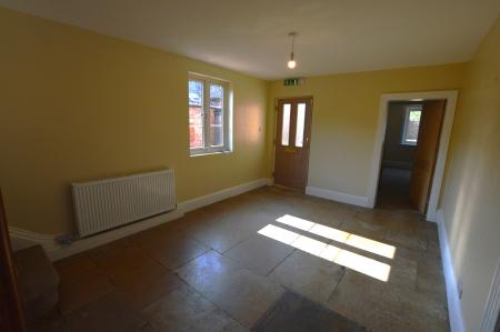 4 bedroom Detached house to let in Bakers Lane, Redmile, NG13
