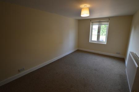 4 bedroom Detached house to let in Bakers Lane, Redmile, NG13
