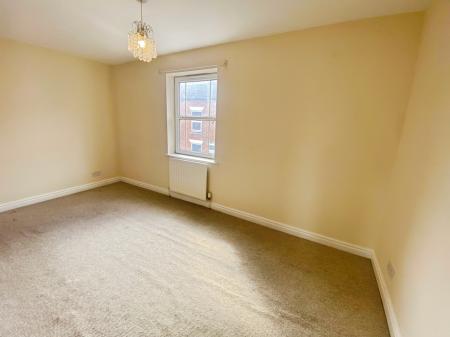 2 bedroom Terraced House to let in George Street, Grantham, NG31