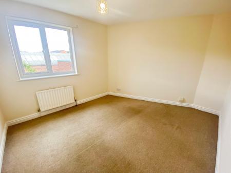 2 bedroom Terraced House to let in George Street, Grantham, NG31
