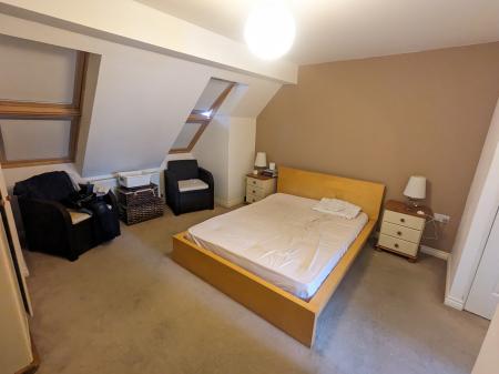 3 bedroom Town house to let in Kedleston Road, Grantham, NG31