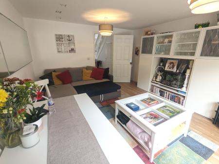 3 bedroom Town house to let in Kedleston Road, Grantham, NG31