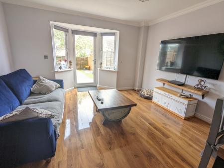 3 bedroom Town house to let in Ermine Street, Ancaster, NG32
