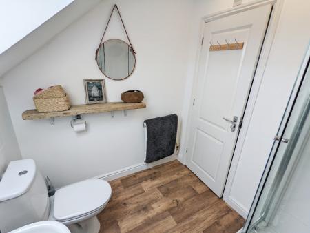 3 bedroom Town house to let in Ermine Street, Ancaster, NG32