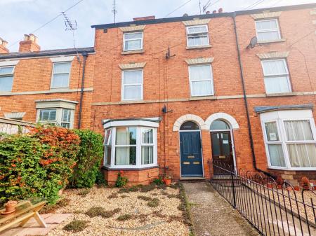 Albion Place, Grantham, NG31