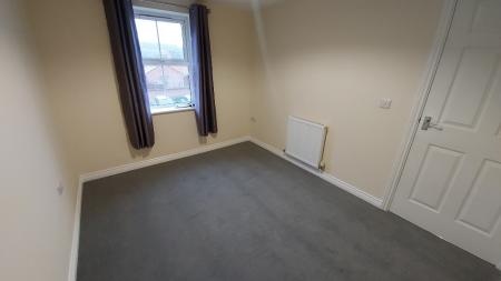 2 bedroom Flat to let in Elvaston Court, Grantham, NG31