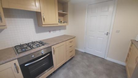 2 bedroom Flat to let in Elvaston Court, Grantham, NG31