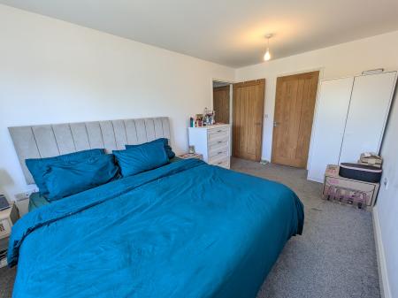 2 bedroom Flat to let in Manthorpe Lodge, Lodge Way, Grantham, NG31