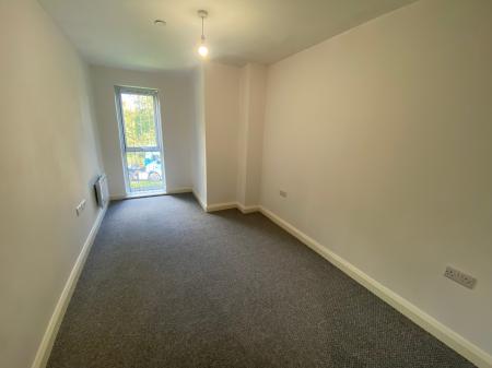 2 bedroom Flat to let in Manthorpe Lodge, Lodge Way, Grantham, NG31