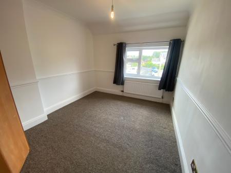 2 bedroom Semi-detached house to let in Turnor Crescent, Grantham, NG31