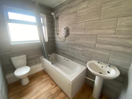 2 bedroom Terraced House to let in New Street, Grantham, NG31