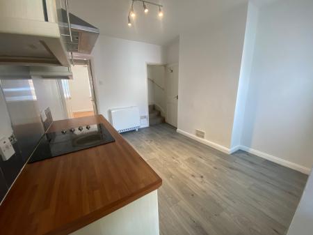 2 bedroom Terraced House to let in New Street, Grantham, NG31